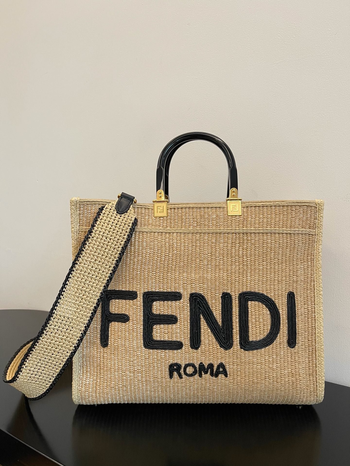 FENDI HANDBAG  Khaki